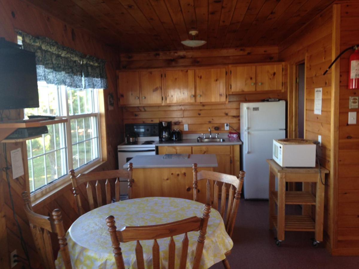 Sea'Scape Cottages Bayfield Bagian luar foto